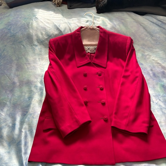 NEW Polyester fully lined double breasted Red Jacket. - Picture 2 of 6